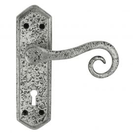 Z122 Lock Pewter Door Handle