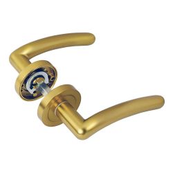 Z16 Curved Door Handle Satin Brass